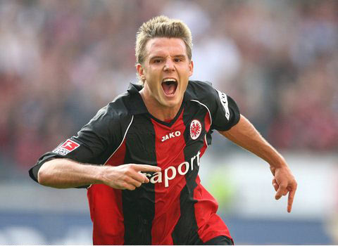 国家队的中 国家队的中