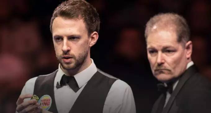 浓墨重彩的 浓墨重彩的